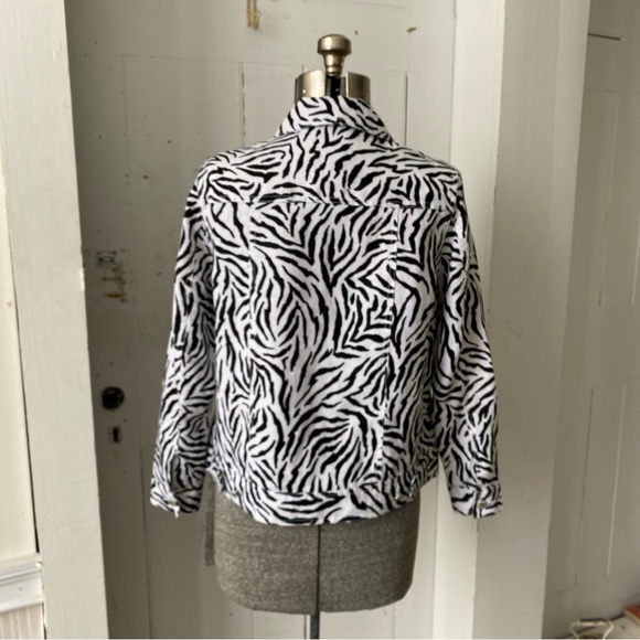 Lucy & Laurel Linen Zebra Animal Print Jacket - Picture 2 of 12